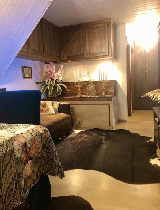 Petite Maison In Centro A Courmayeur Dış mekan fotoğraf